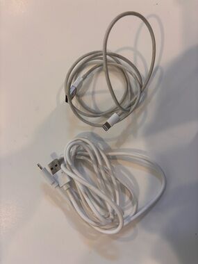 White  USB Charging Cables to lightning Compatible Cell Phone Accessory